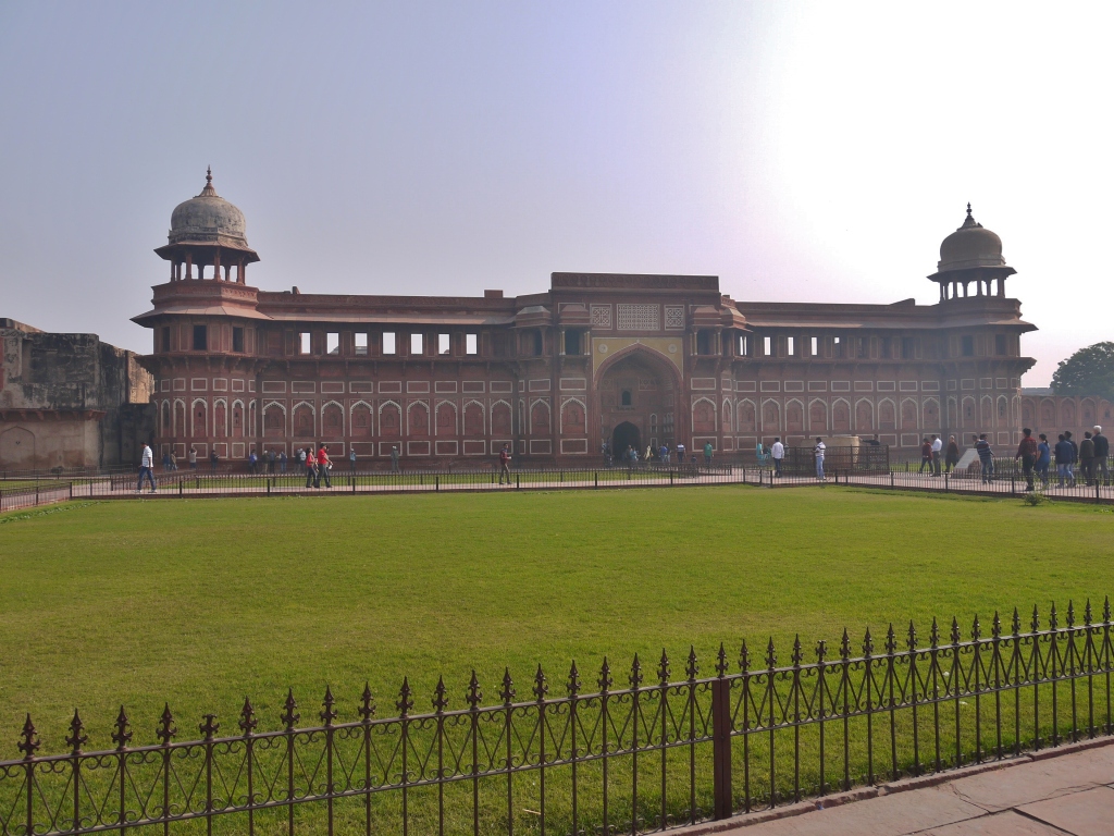 Agra Fort from the outside